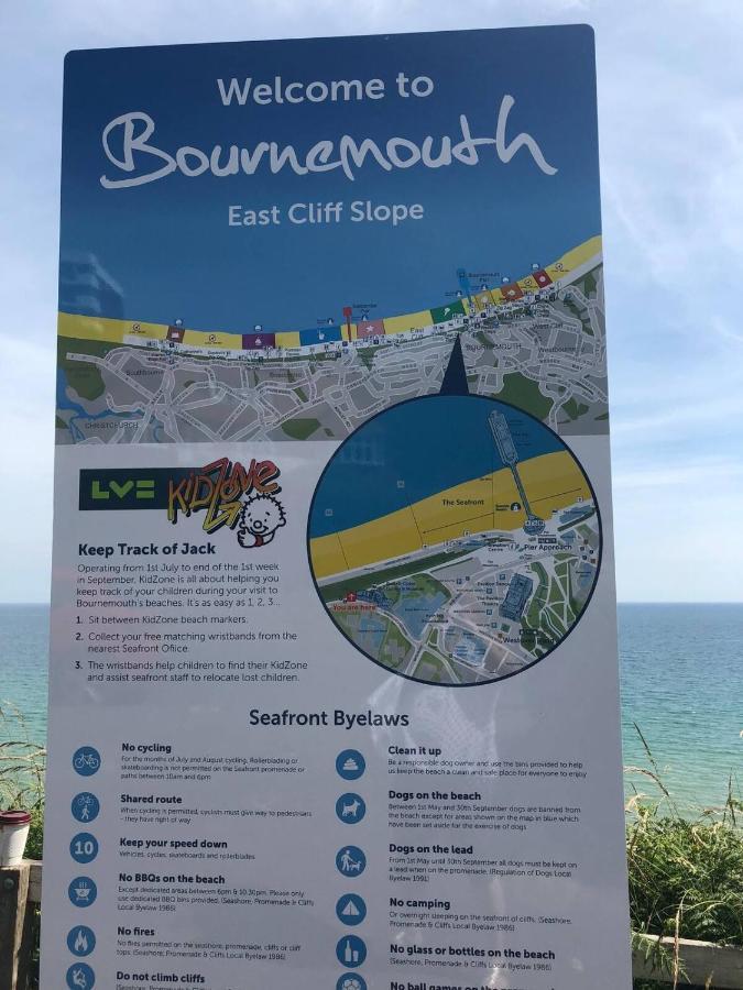 Flat-B, 4 Adults, 20 Mins To Beach, Netflix, Wifi, Sleeps 4 Adults Bournemouth Buitenkant foto